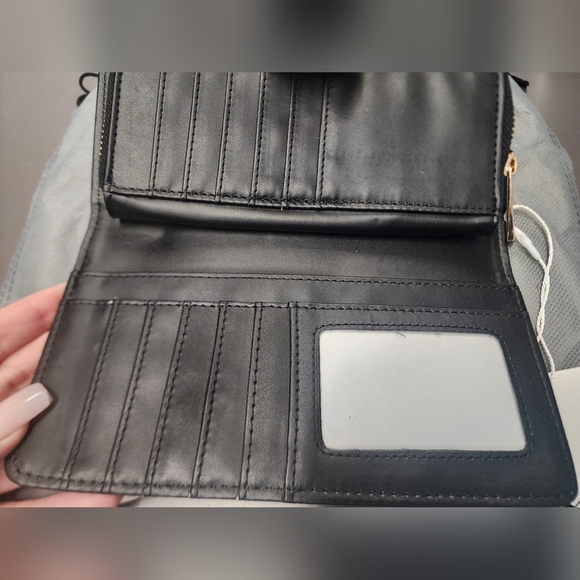 NWT Jessica Moore Textured Wallet w/Dustbag - Picture 7 of 7